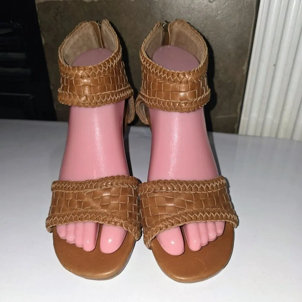 ELF ATHENA Sz 7 NWOT Hand Made Tan Basket Weave Leather Open Toe Wedge Sandals